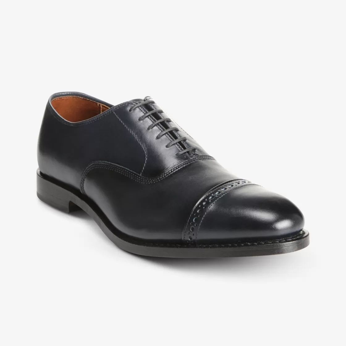 SHOES | SHOE CARE Allen Edmonds Cap-Toes | Oxfords | Recraftable Shoe*Fifth Avenue Cap-Toe Oxford  Navy