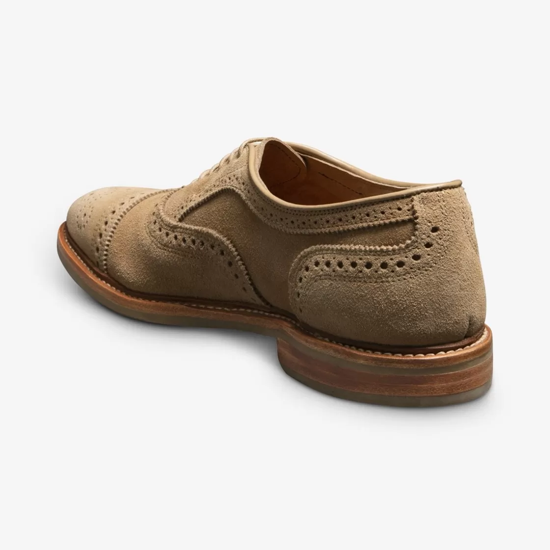 SHOES | SHOE CARE Allen Edmonds Casual Shoes | Cap-Toes | Oxfords | Recraftable Shoe*Strandmok Cap-toe Oxford with Dainite Rubber Sole Camel Suede